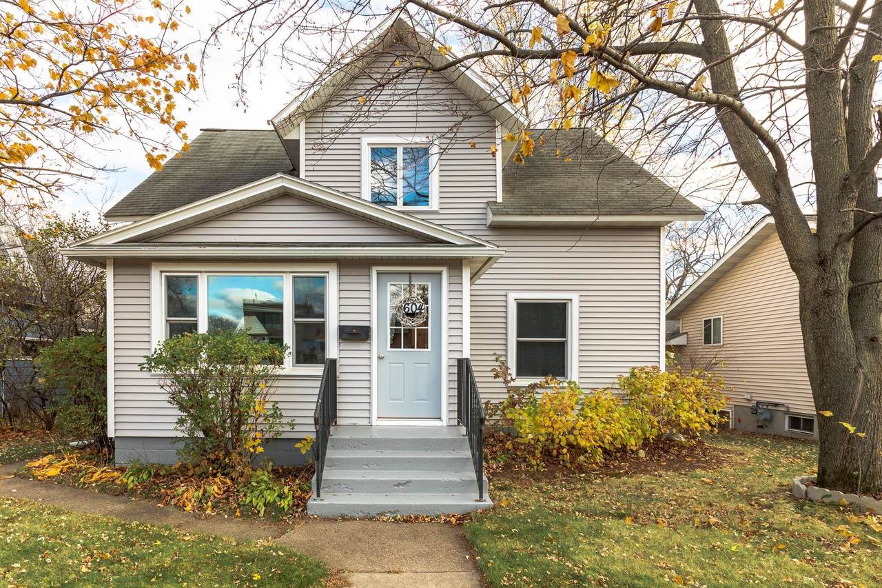 604 4TH STREET - Photo 1
