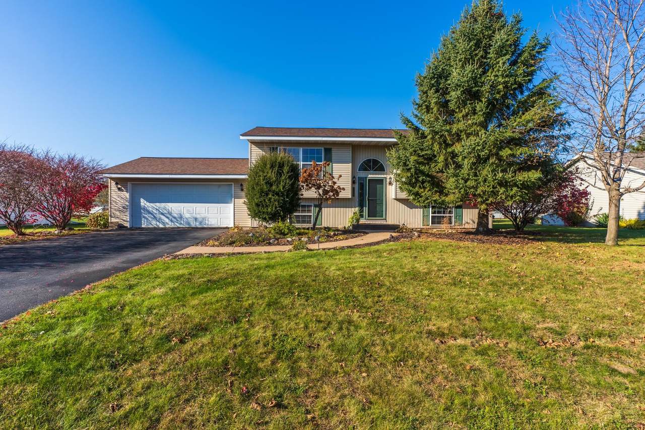 5906 Coronado Drive - Photo 1