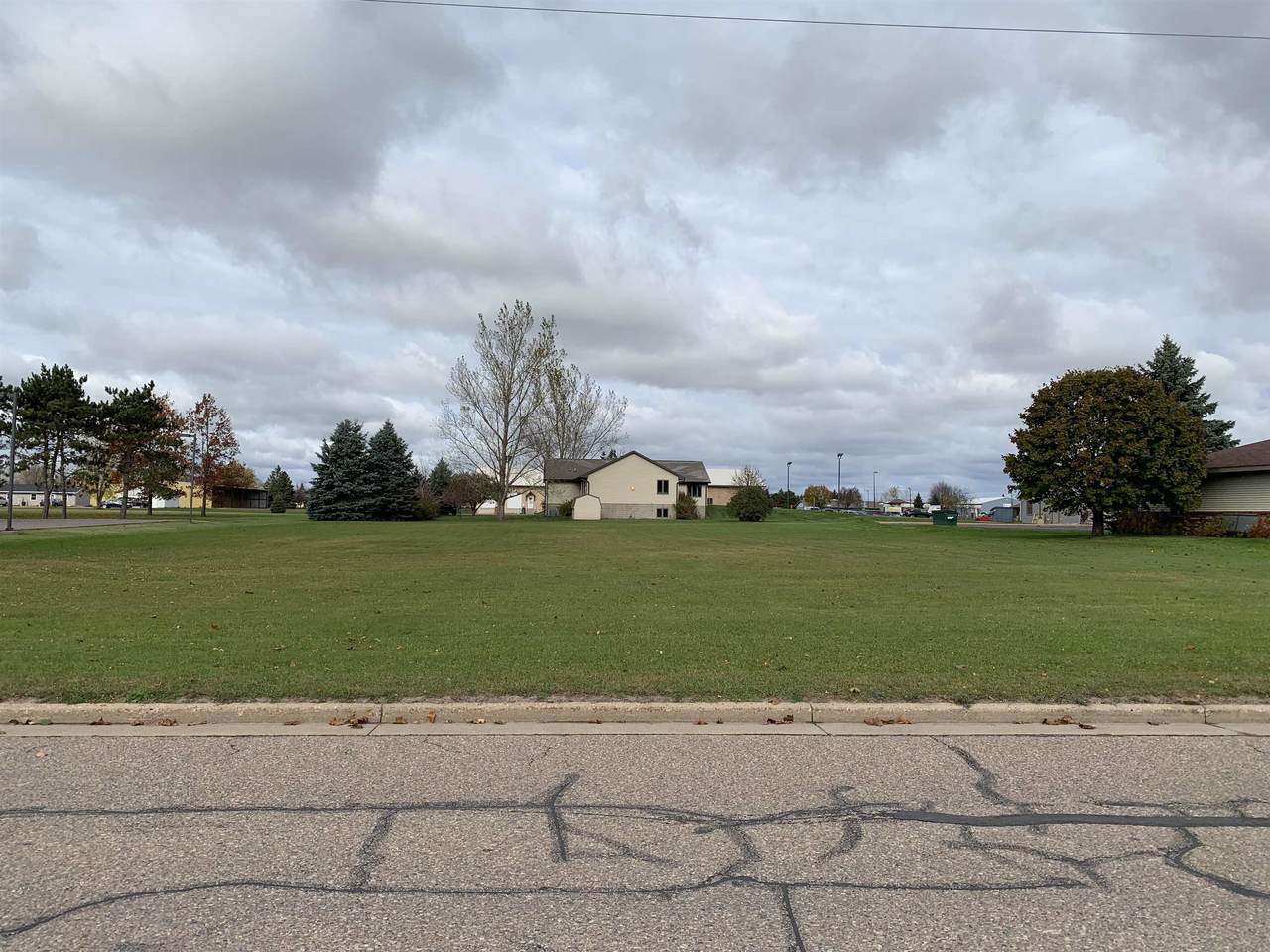 000 Ackley Street - Photo 1