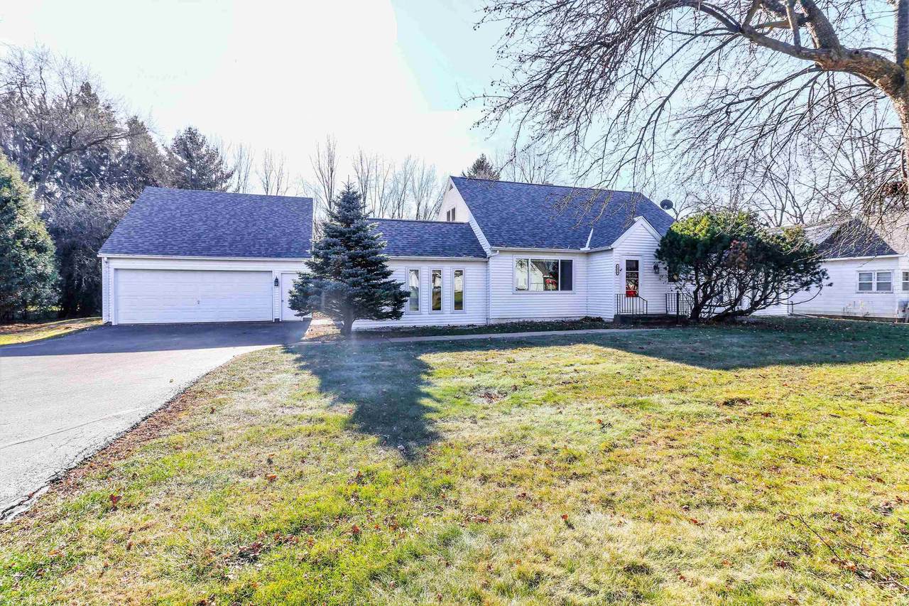1610 7TH STREET - Photo 1