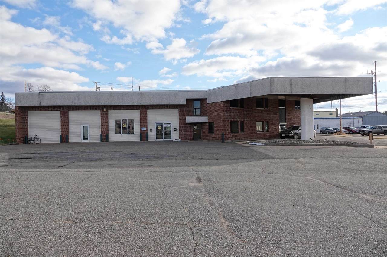 330 Whelen Avenue - Photo 1