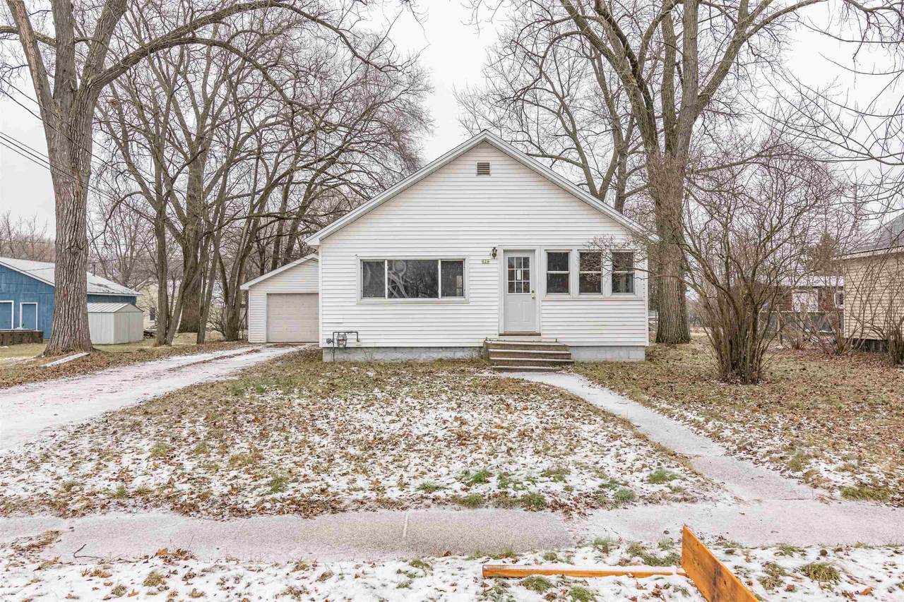 624 Garrison Avenue - Photo 1
