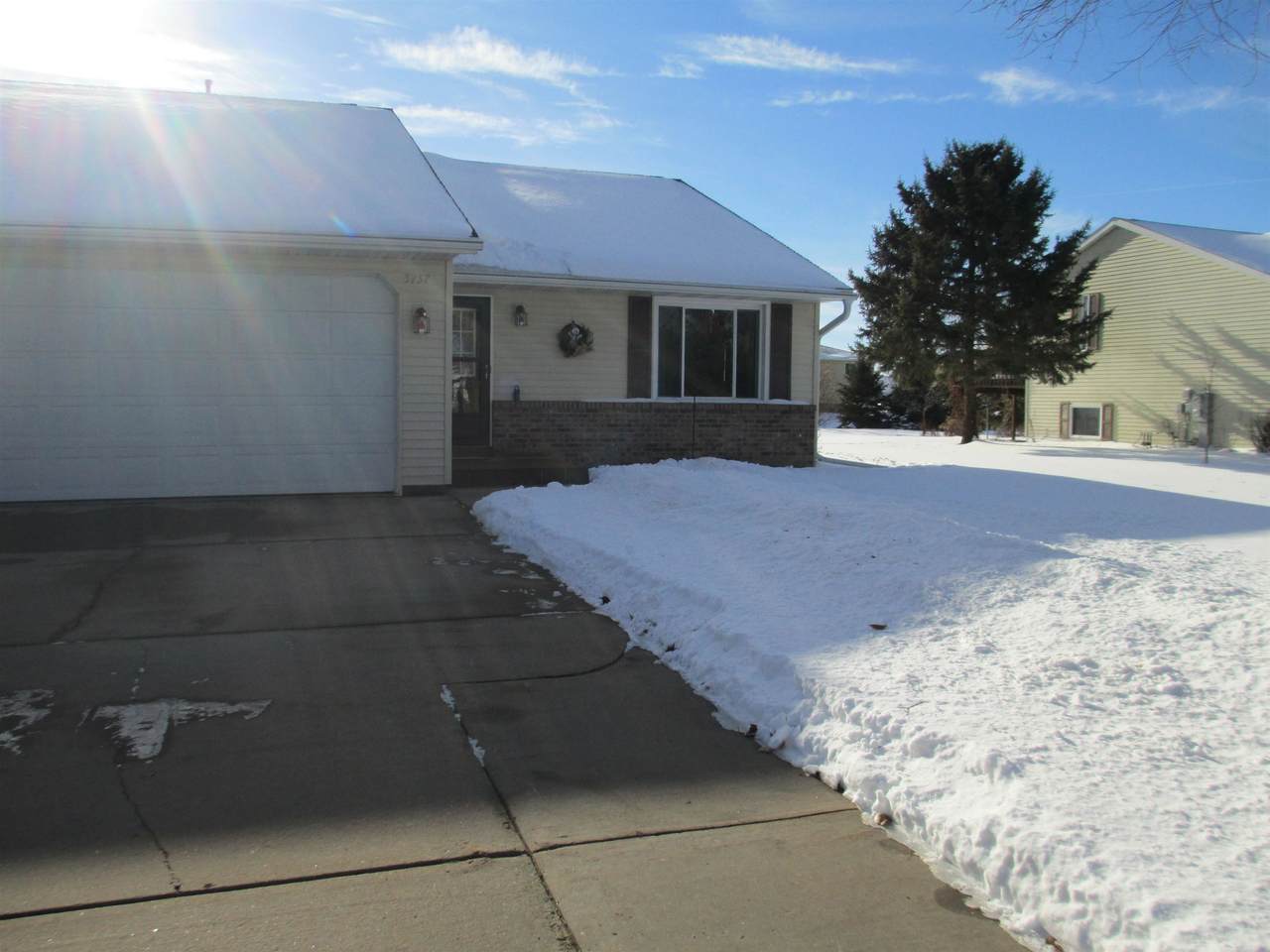 5757 Sandpiper Drive - Photo 1
