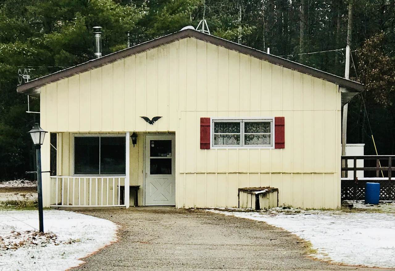 W6092 Aspen Road - Photo 1