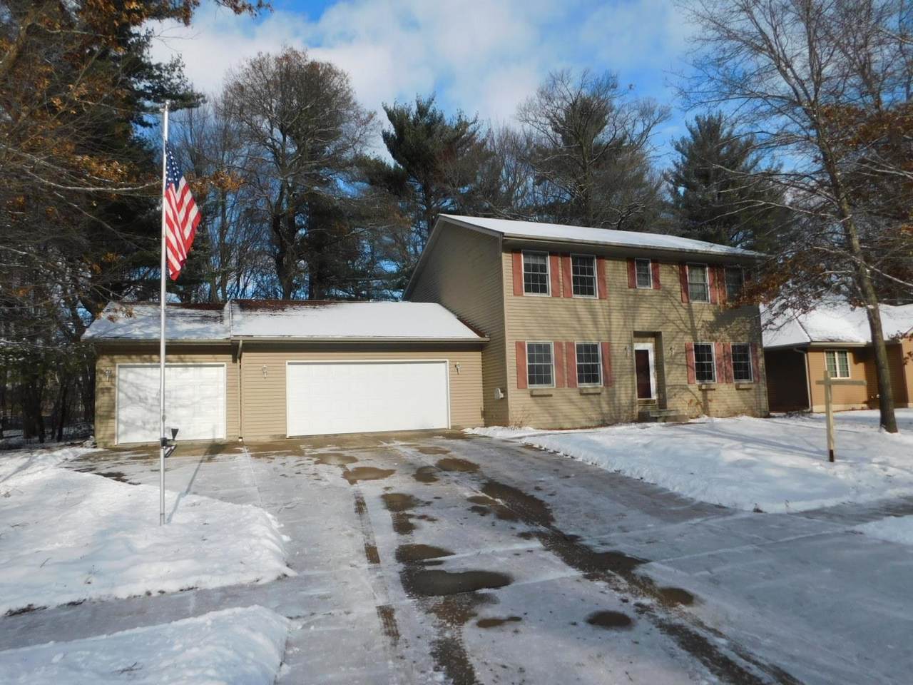 1120 Windsor Forest Lane - Photo 1