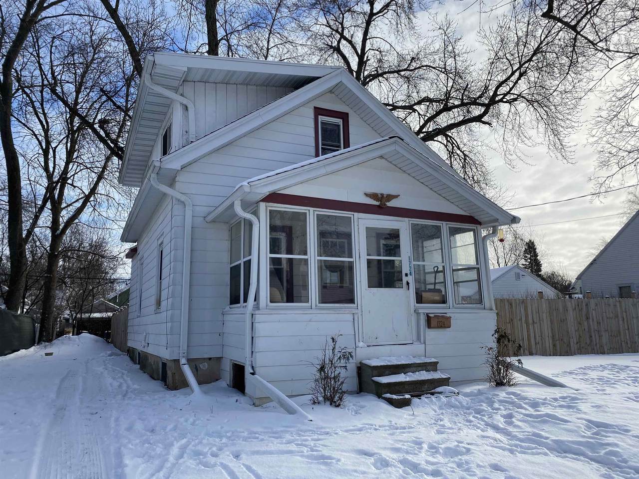 1724 Clark Street - Photo 1