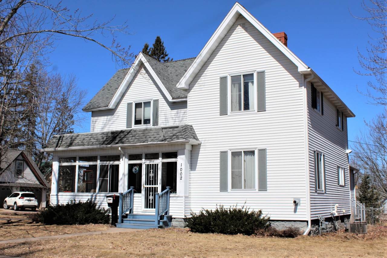 1002 4TH STREET - Photo 1