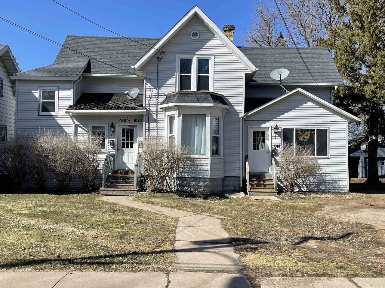 1018 3RD AVENUE - Photo 1