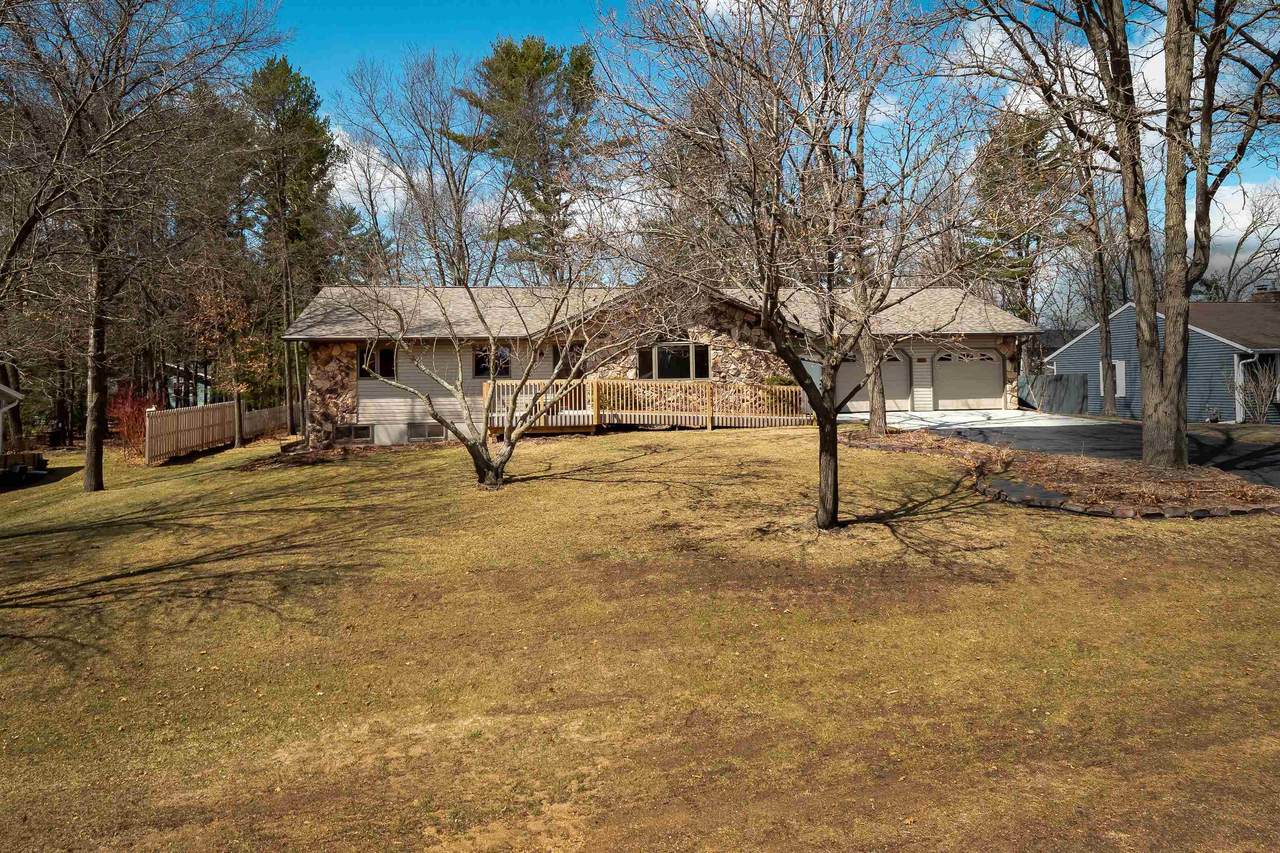 541 Bobs Drive - Photo 1
