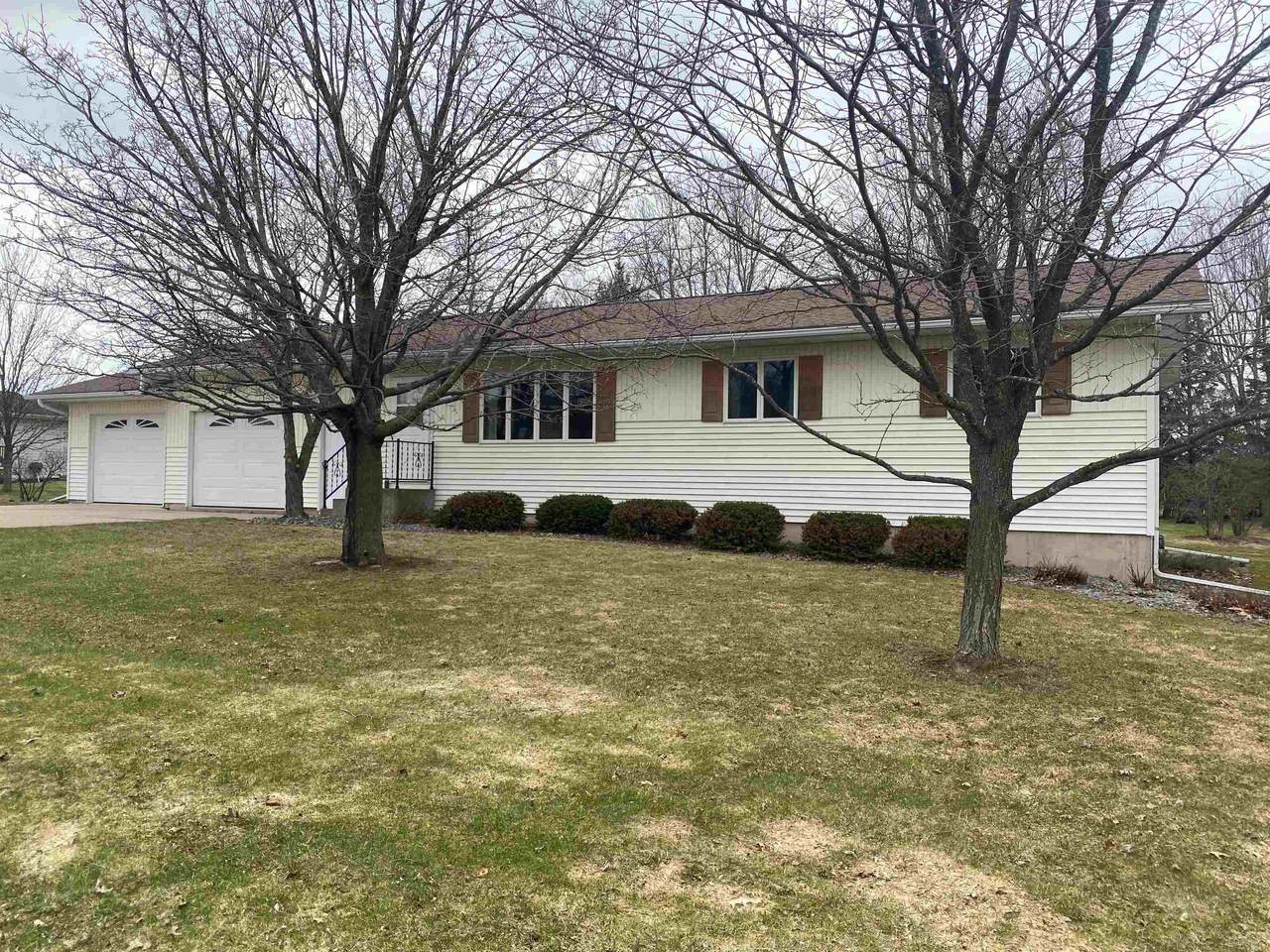 818 West Street - Photo 1