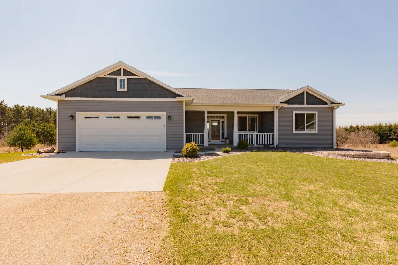 7481 Rolling Hills Road - Photo 1