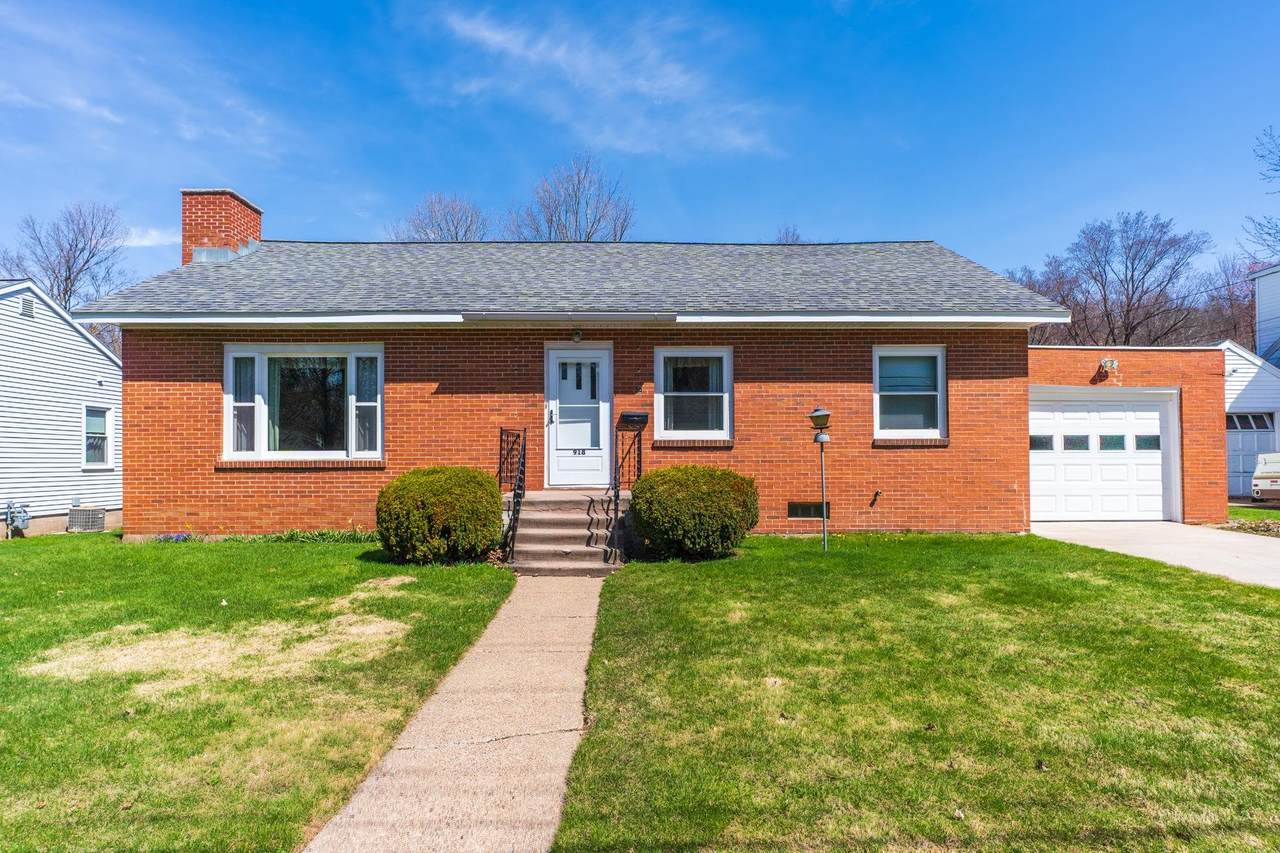918 Wausau Avenue - Photo 1