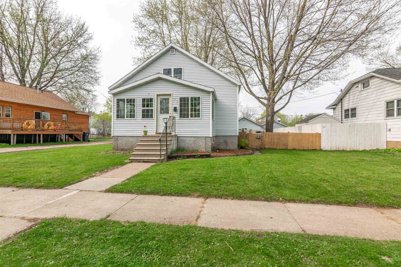 120 Lavigne Avenue - Photo 1