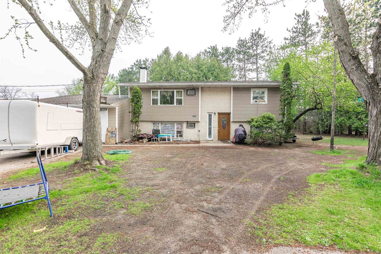 2040 4TH STREET SOUTH - Photo 1