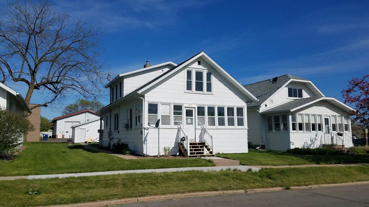 410 Maple Avenue - Photo 1
