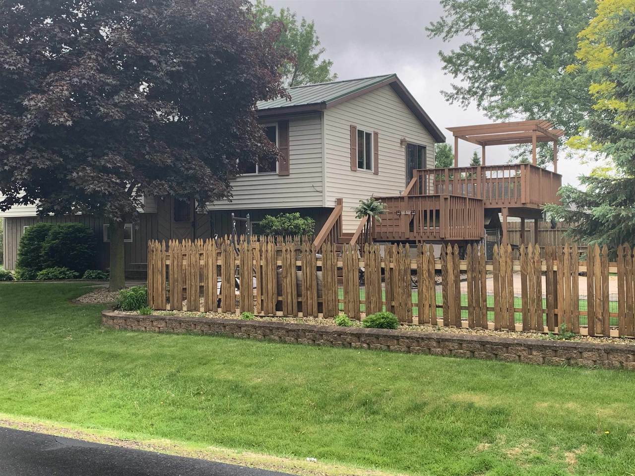 1708 Upham Street - Photo 1