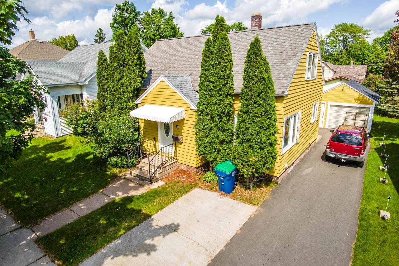 931 7TH AVENUE - Photo 1
