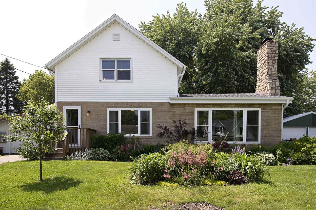 305 Ellms Street - Photo 1