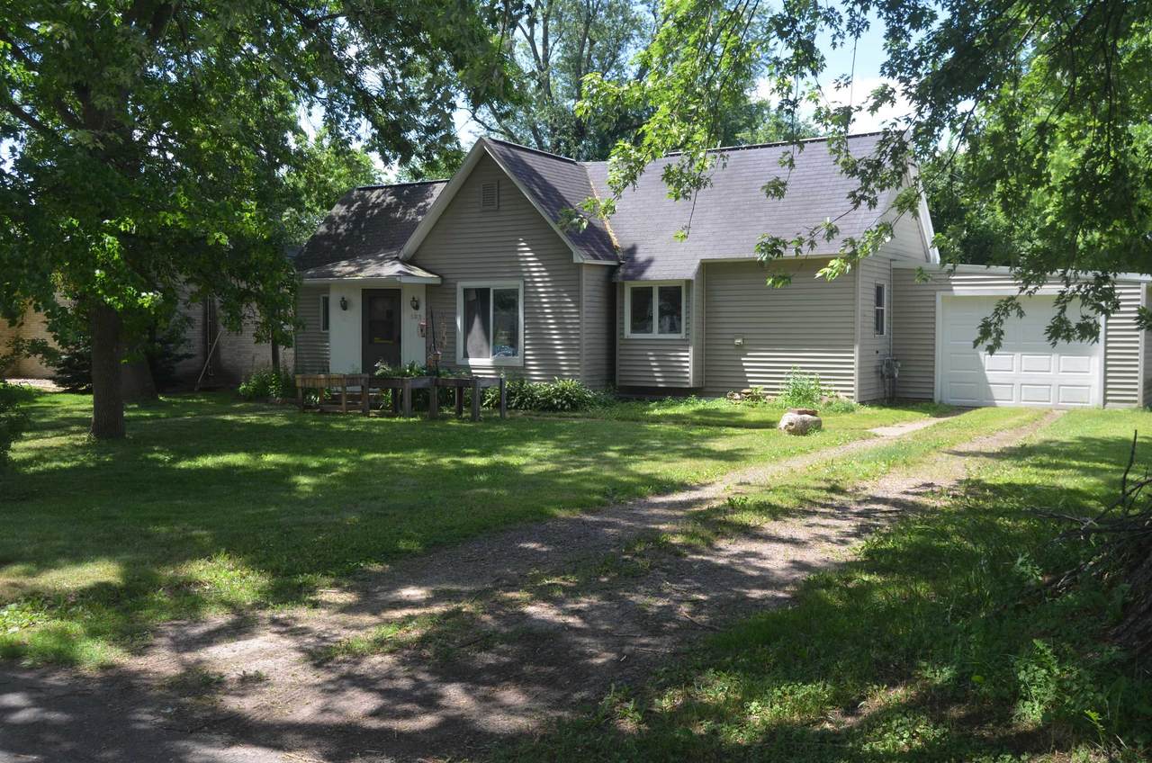 509 Maple Street - Photo 1