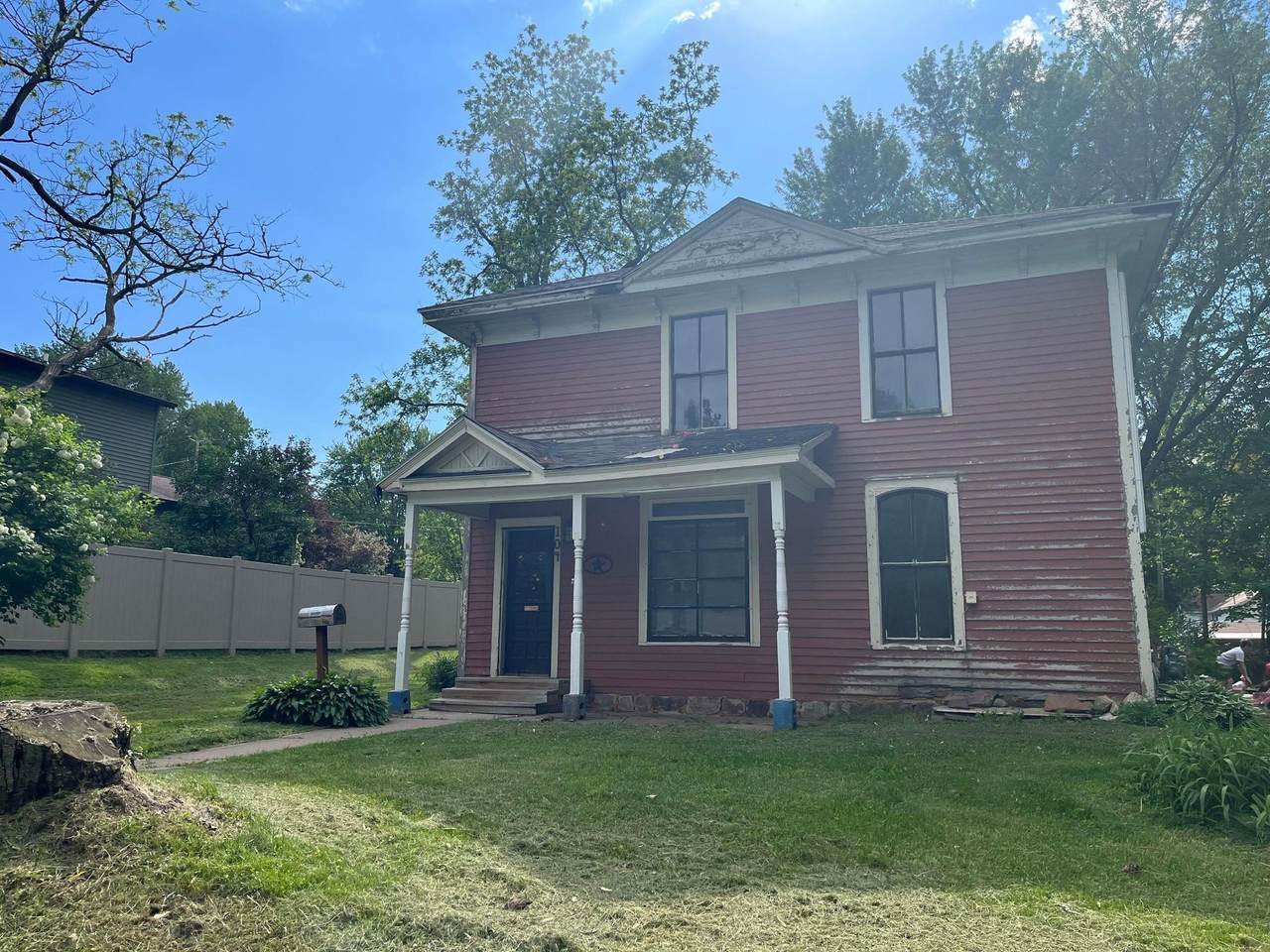 104 Court Street - Photo 1