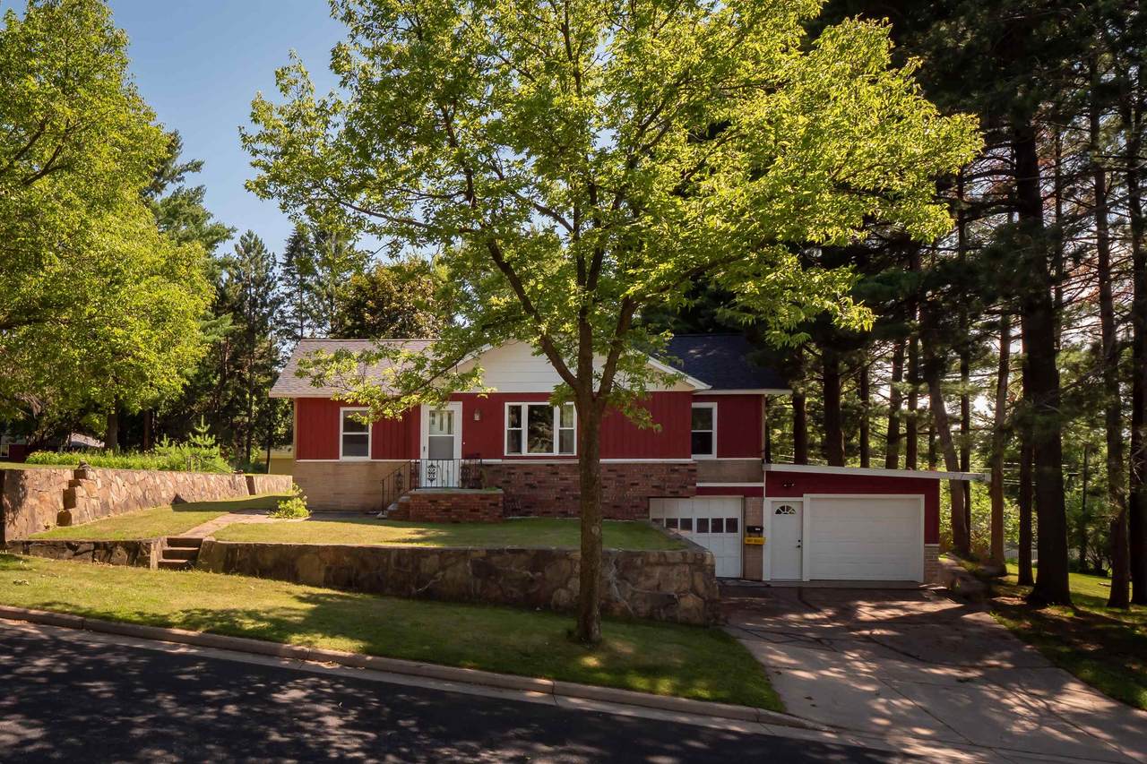 1107 Sumner Street - Photo 1