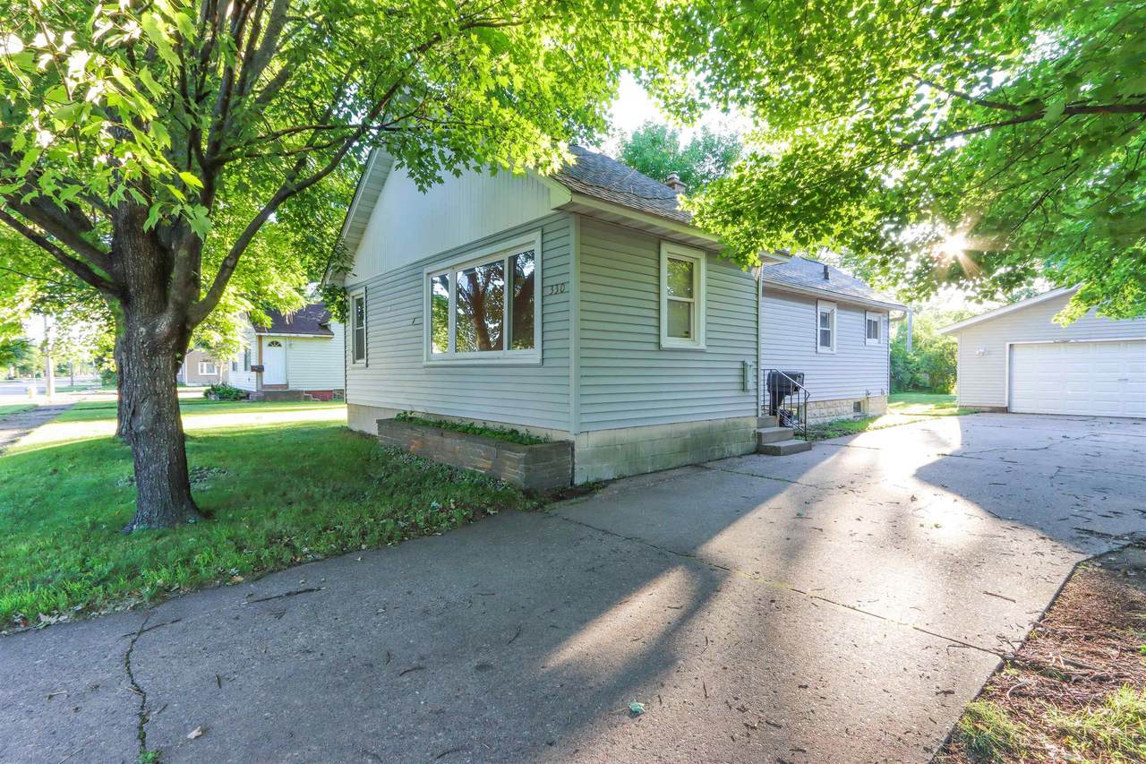 330 13TH STREET NORTH - Photo 1