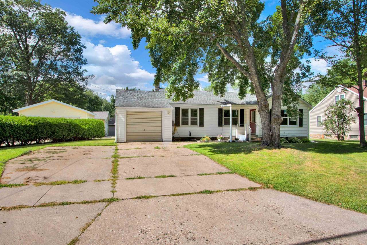 3121 Reddin Road - Photo 1