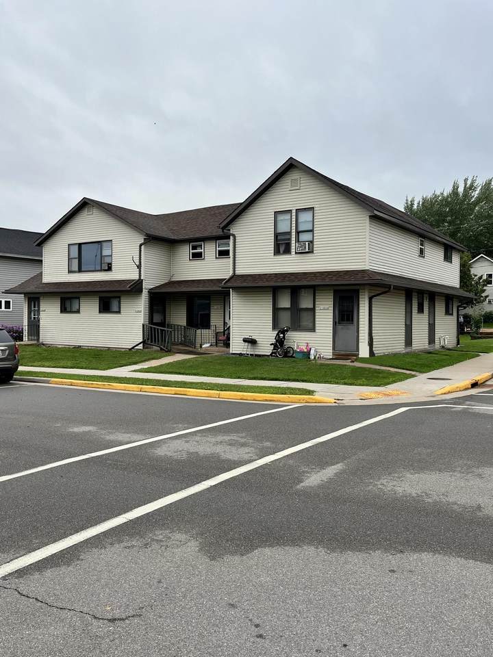 213032 Legacy Street - Photo 1