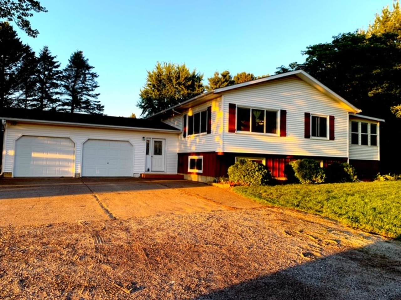 110200 Mc Millan Street - Photo 1