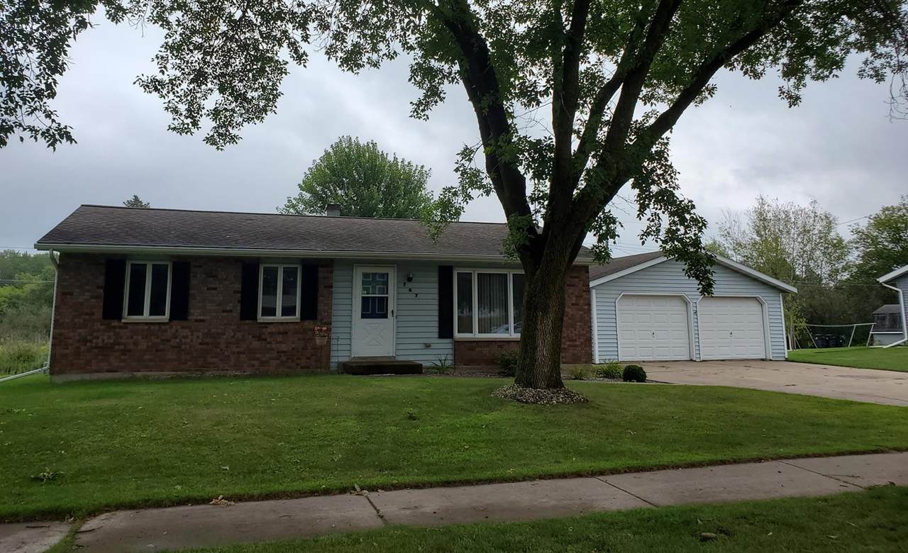 707 Willow Avenue - Photo 1
