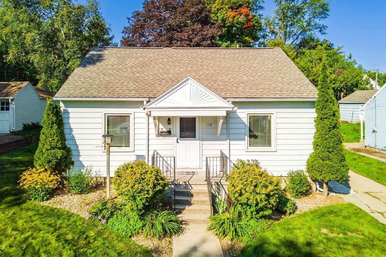 112 7TH AVENUE - Photo 1