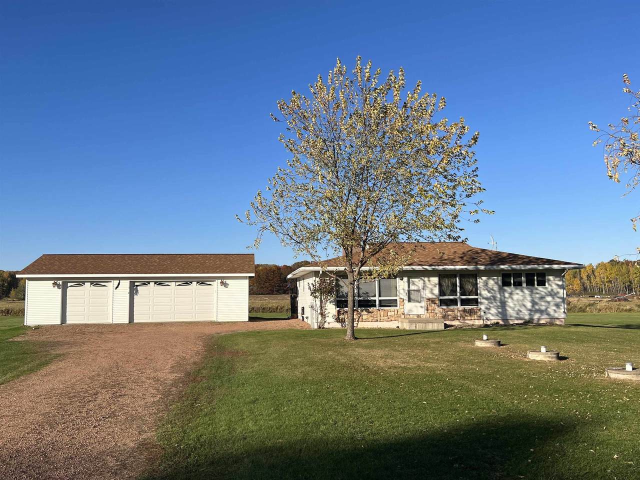 9112 Mill Creek Drive - Photo 1