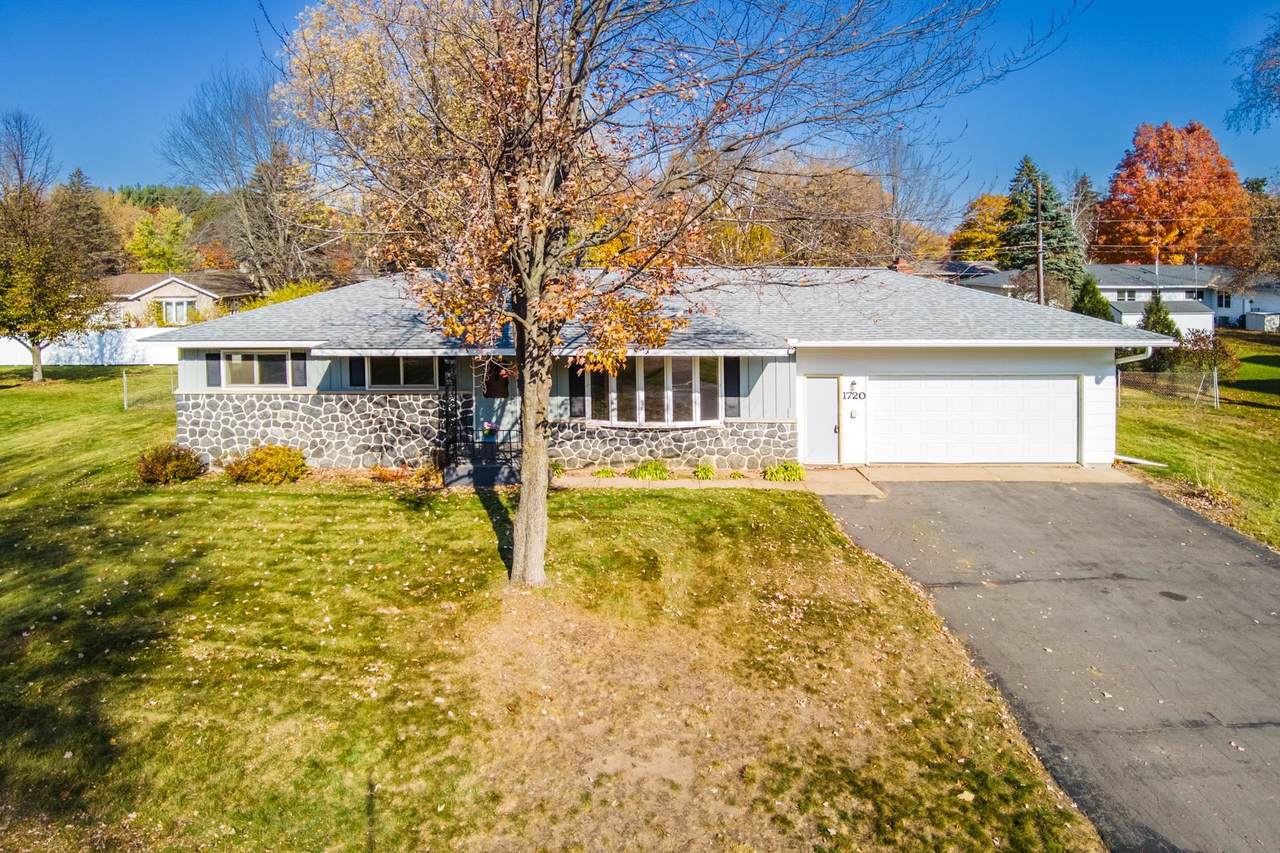 1720 Heuss Avenue - Photo 1