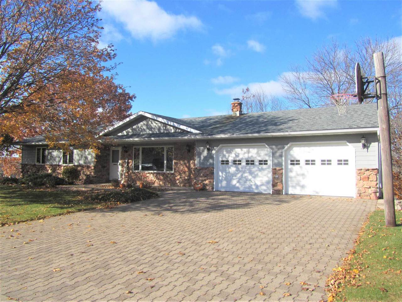 1012 Heindl Lane - Photo 1