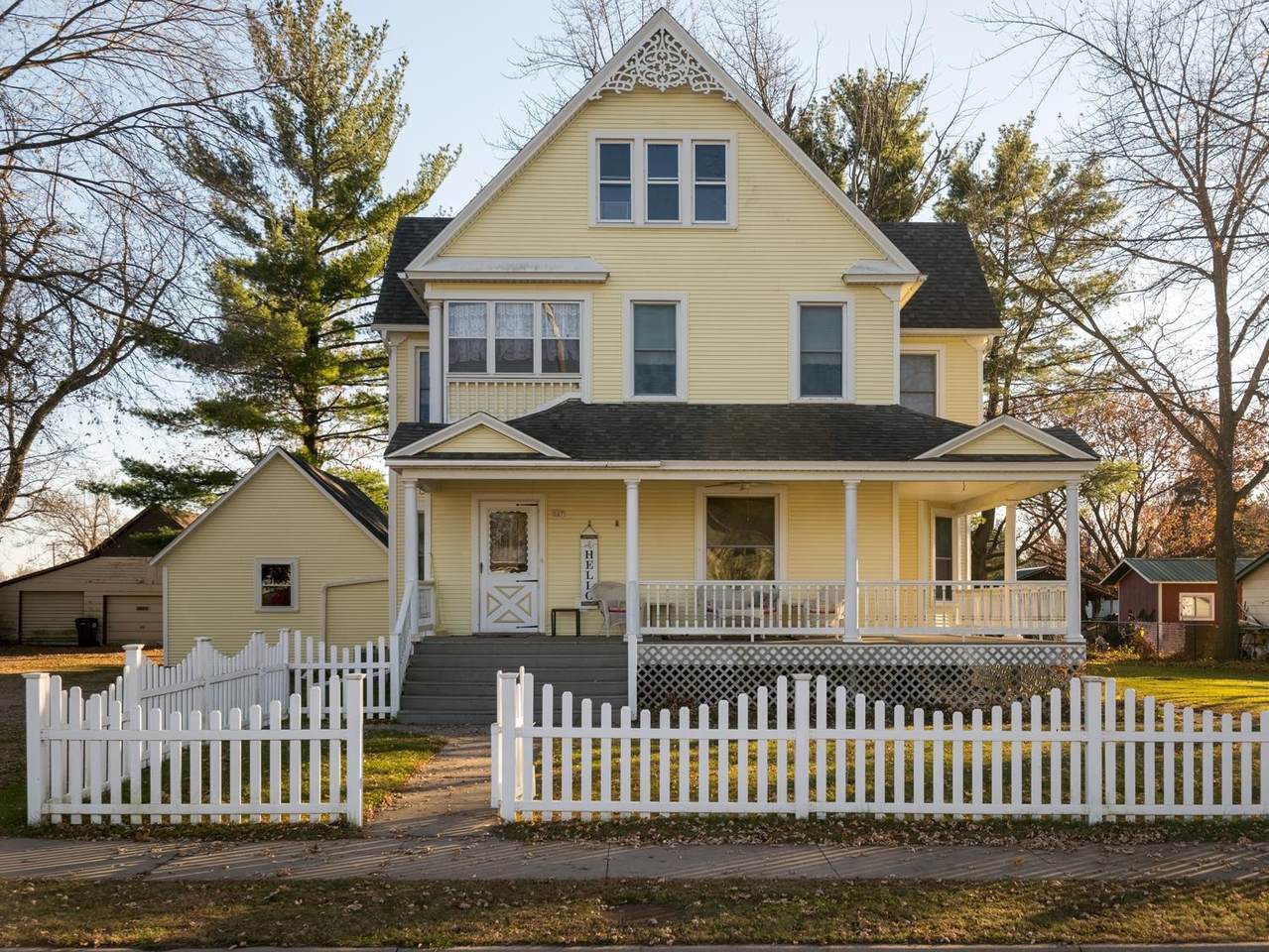 517 North Street - Photo 1