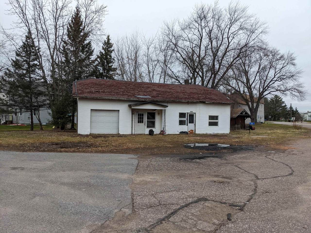 W942 Chili Road - Photo 1