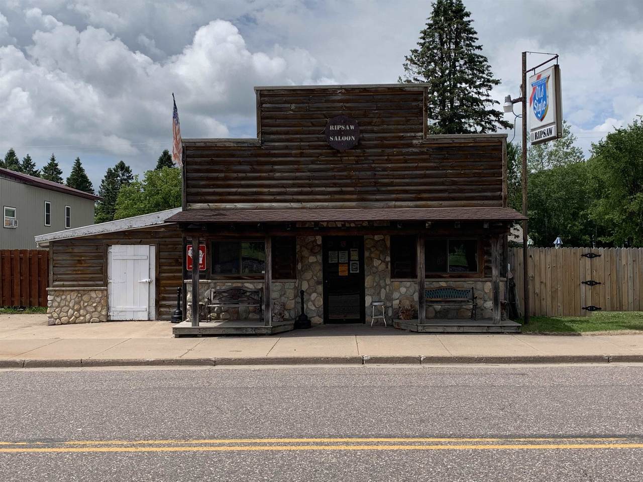 1117 Railroad Ave Railroad Avenue - Photo 1