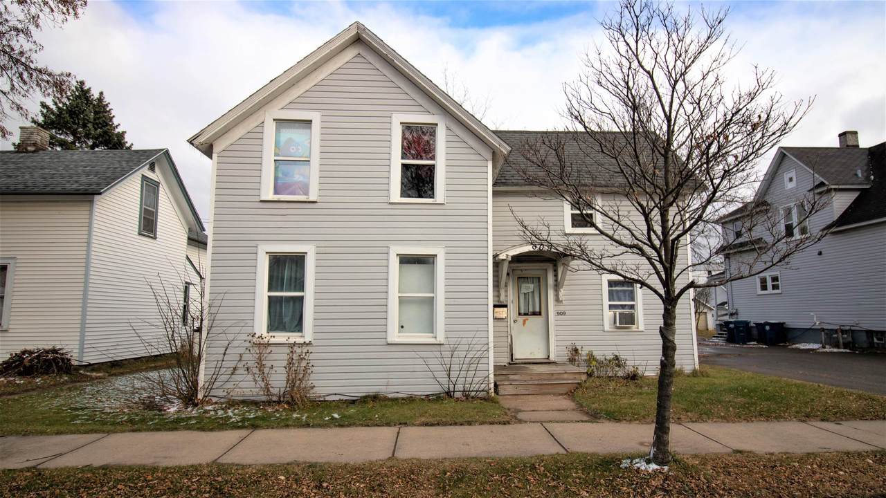 909 3RD AVENUE - Photo 1