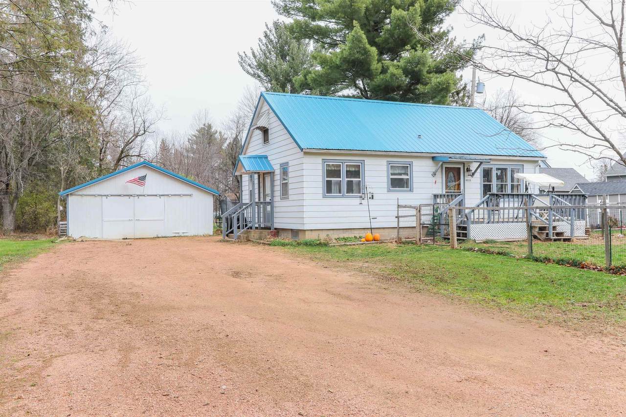 4914 1ST STREET - Photo 1