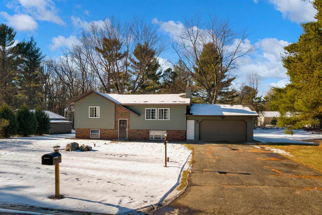 2920 Hobnail Court - Photo 1