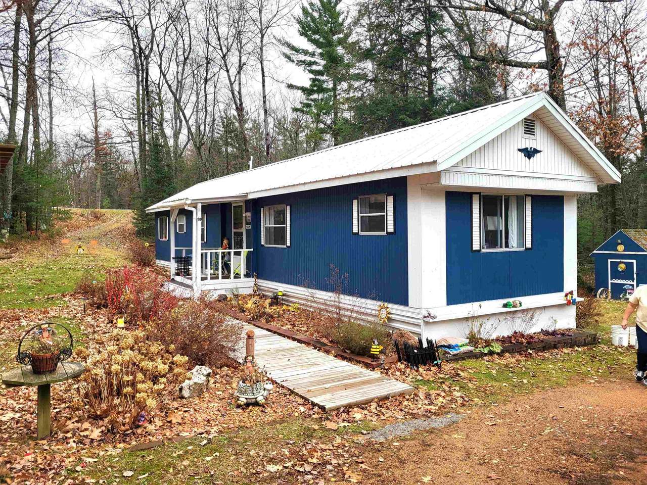 725 Crane Lake Lane - Photo 1