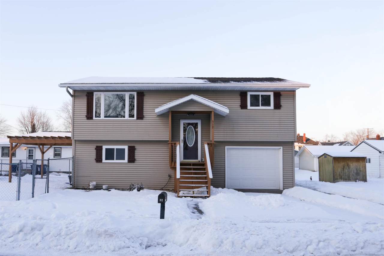 312 Morris Street - Photo 1
