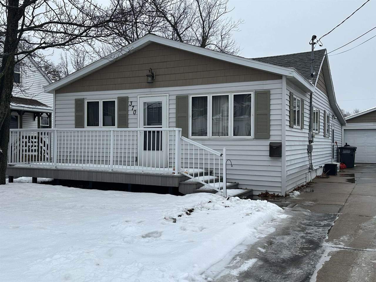 370 17TH AVENUE - Photo 1