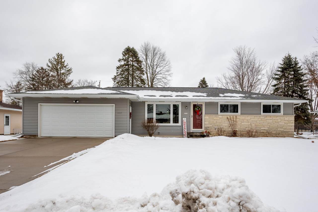 3337 Lindbergh Avenue - Photo 1