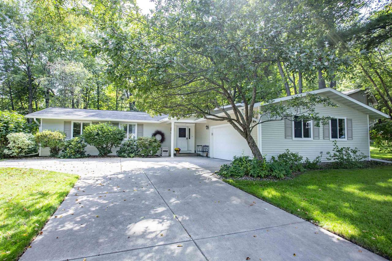 1005 Yawkey Avenue - Photo 1