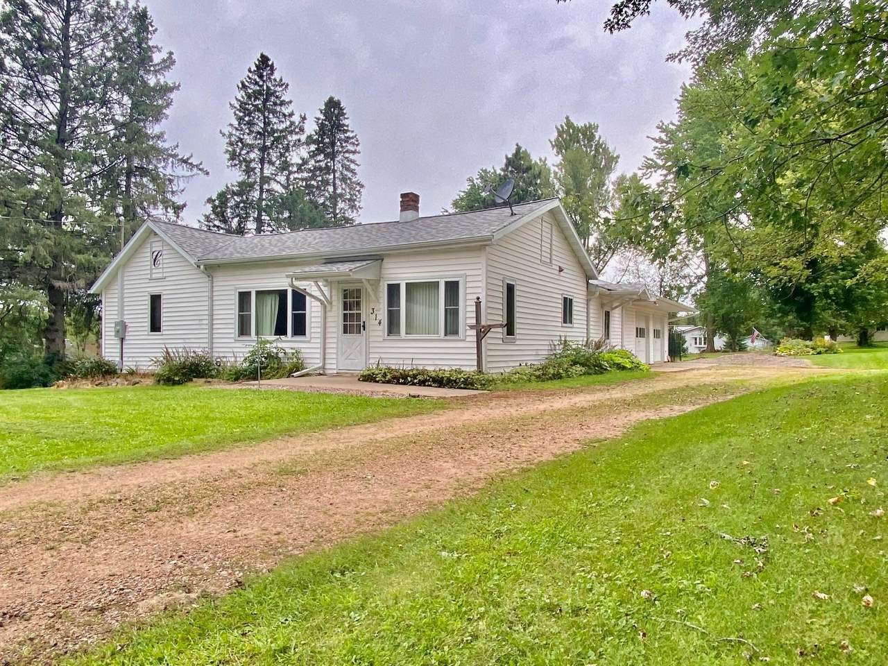 314 Begley Street - Photo 1