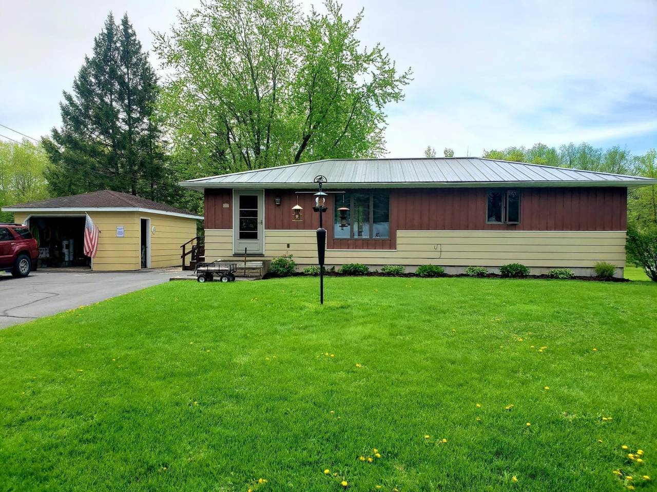806 Vilas Street - Photo 1