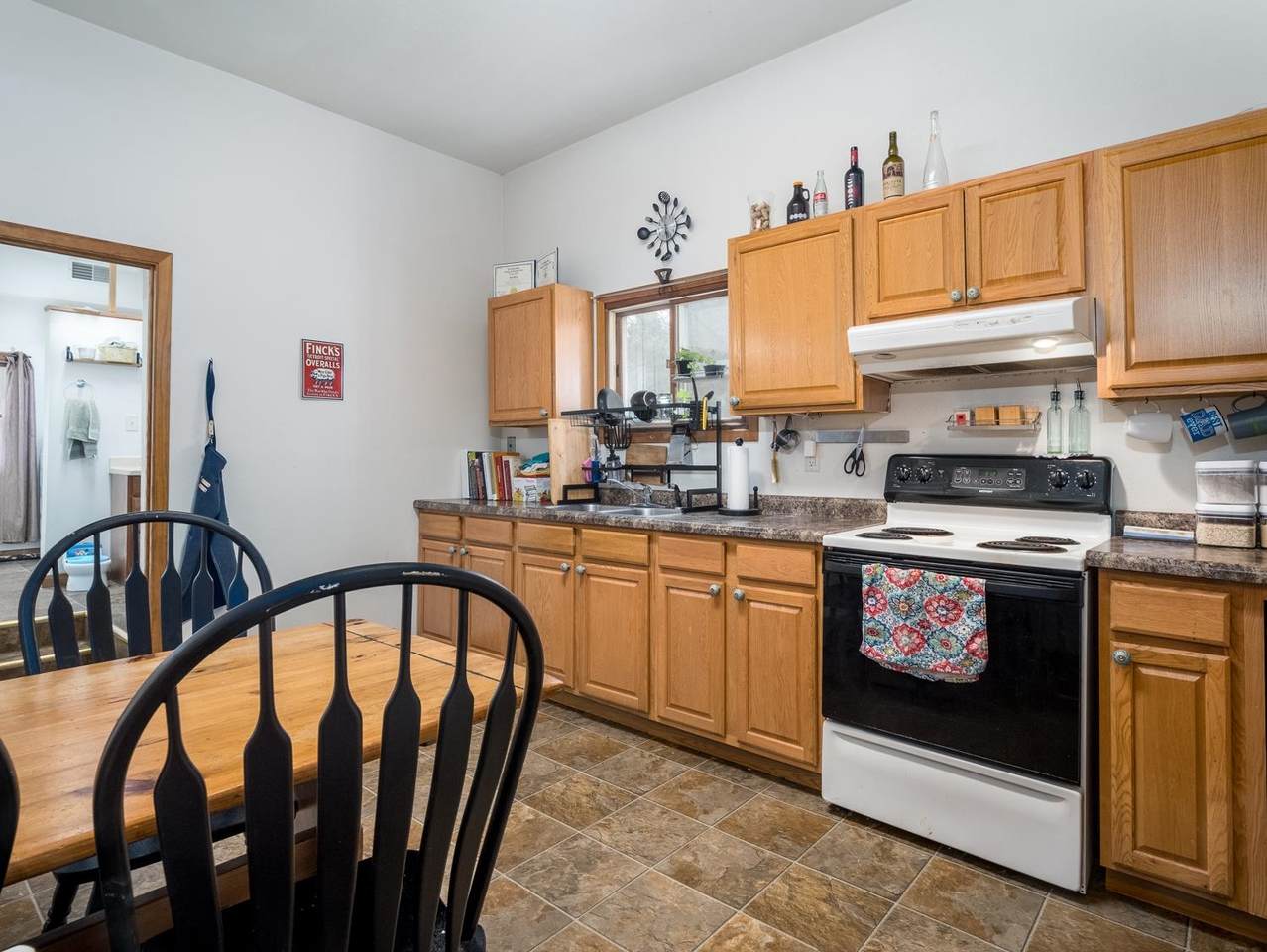 1843 Granite Ridge Road North - Photo 1