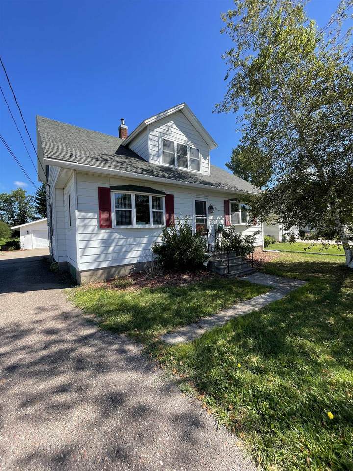 209 14TH STREET - Photo 1
