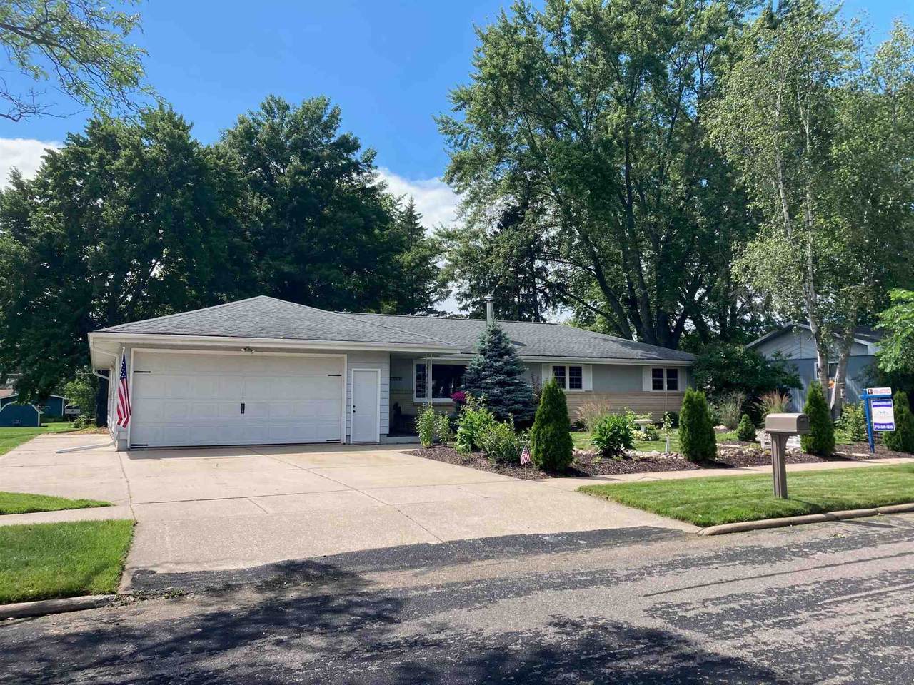 1610 Felker Avenue - Photo 1